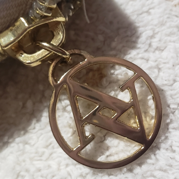 Adrienne Vittadini Gold Wallet and Phone RFID Charging Wristlet - Picture 7 of 11